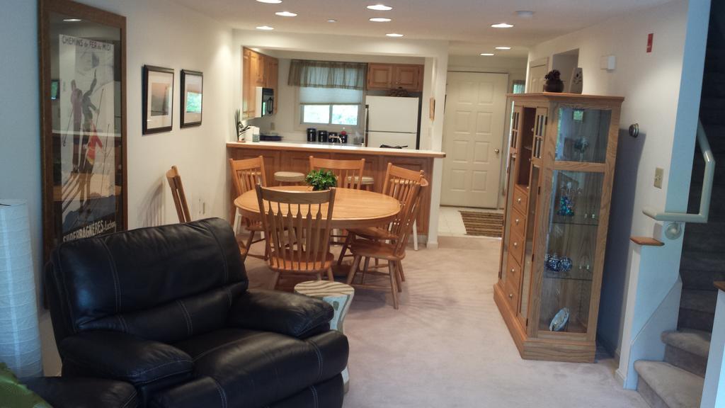 Lovely Townhouse With Views Lincoln Luaran gambar